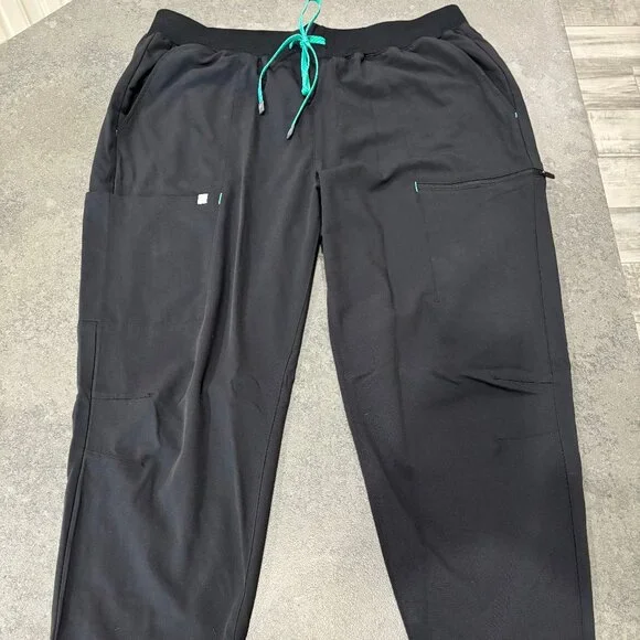 On-Call Scrub Jogger by Fabletics Size XXL/1X - Picture 2 of 4